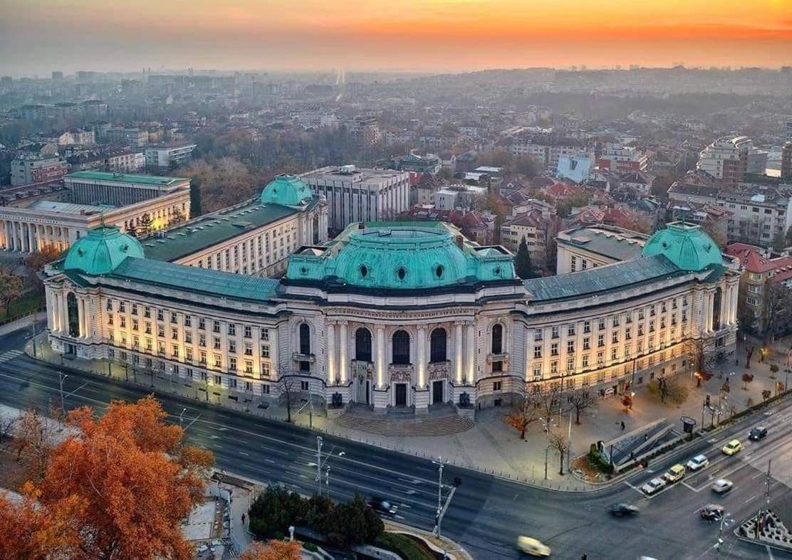 Top City Centre 1Br Apartment For 4 Guests & Fast Wifi Szófia Kültér fotó